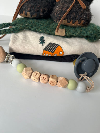 Wooden beads - Pacifier clip with name